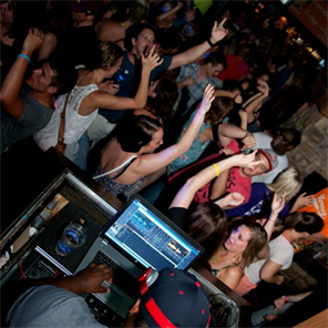 Minneapolis Live Music, Minneapolis Wedding Bands, Minneapolis DJ , JJuice Music & Entertainment LLC 