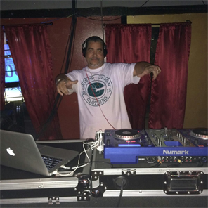 , Music Entertainment DJ