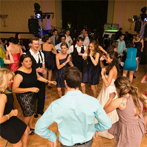 Detroit Live Music, Detroit Wedding DJ, Detroit Wedding Bands, Trilogy Variety Band