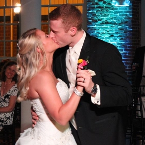 Kansas City Live Music, Kansas City DJ, Kansas City Wedding Bands , DJ Kreations 