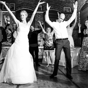 Kansas City Live Music, Kansas City DJ, Kansas City Wedding Bands , Wynkoop Entertainment 