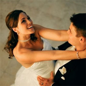 Minneapolis Live Music, Minneapolis Wedding Bands, Minneapolis DJ , Silver Sound Entertainment 